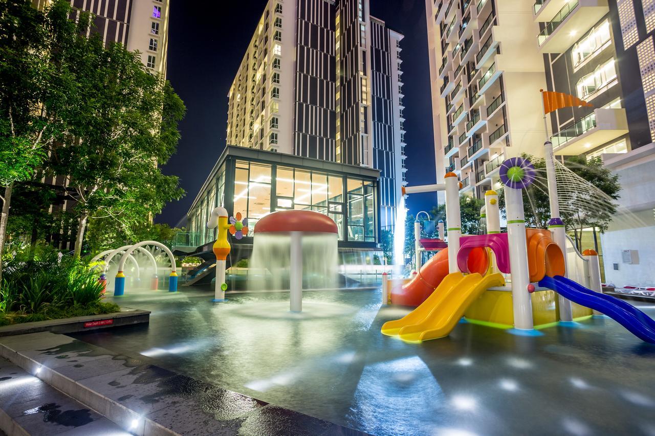 The Shore Residence Apartment Malacca Bagian luar foto
